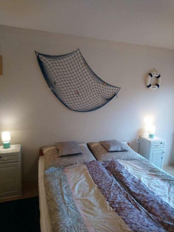 Liliana Vendeghaz Appartement Balatonfůzfő Buitenkant foto