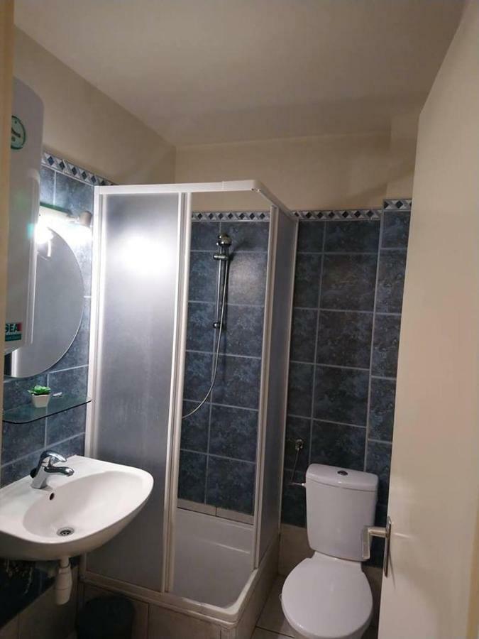 Liliana Vendeghaz Appartement Balatonfůzfő Buitenkant foto