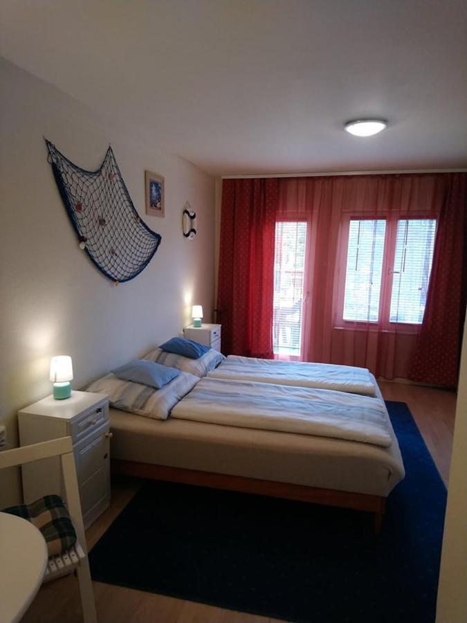 Liliana Vendeghaz Appartement Balatonfůzfő Buitenkant foto